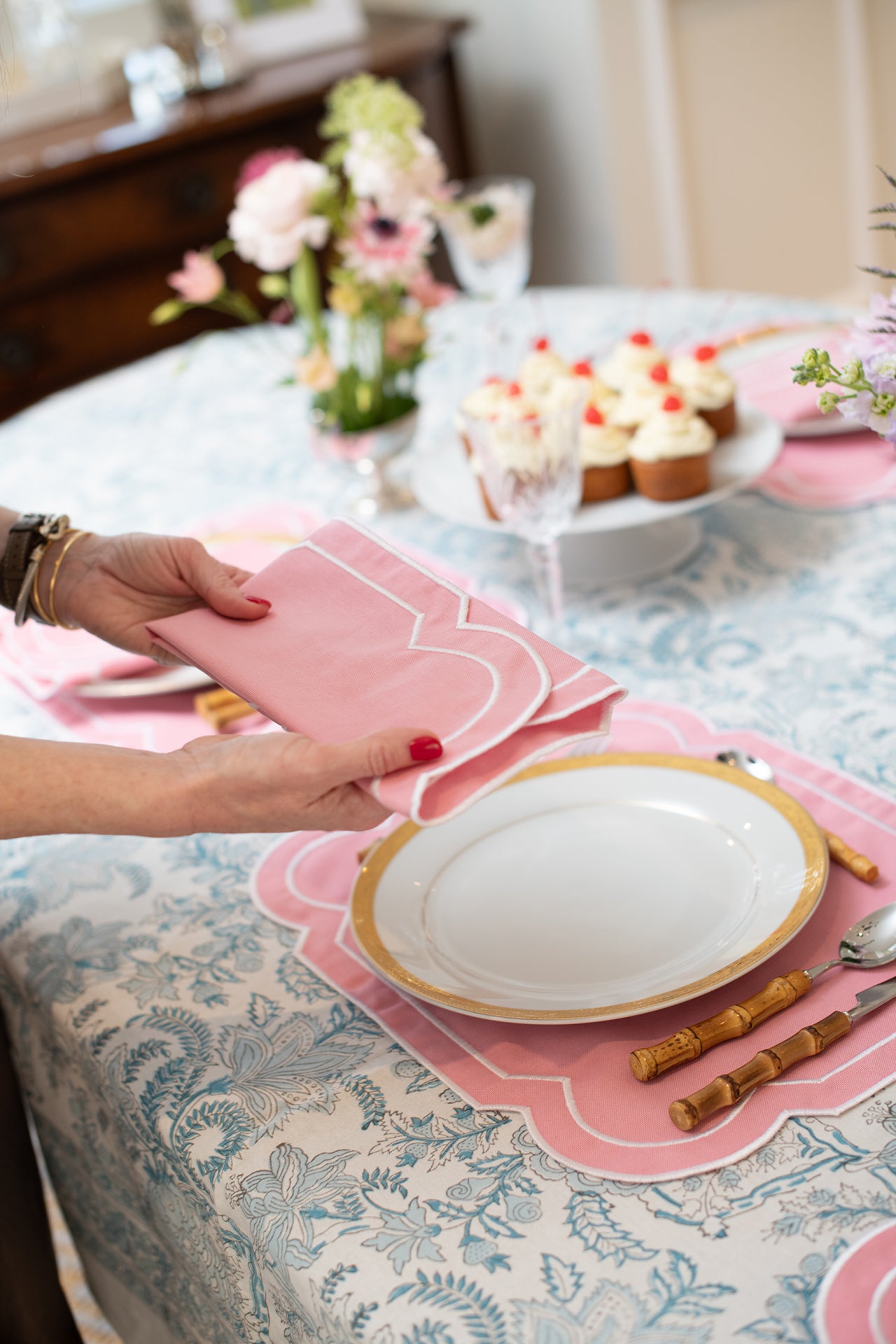 The Lea Napkins Pink Set of 4